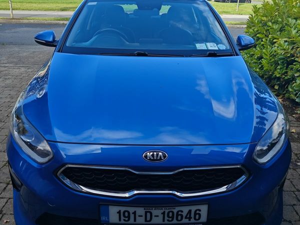 Kia Ceed Hatchback, Petrol, 2019, Blue