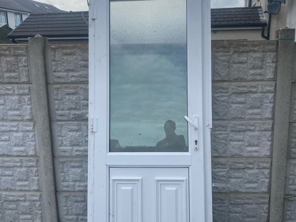 no-image
