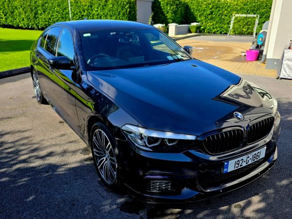BMW 5-Series Saloon, Petrol Plug-in Hybrid, 2019, Grey
