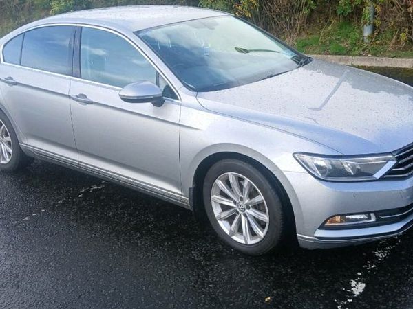 Volkswagen Passat Saloon, Diesel, 2015, Silver