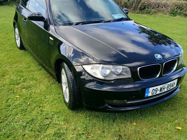BMW 1-Series Hatchback, Diesel, 2009, Black