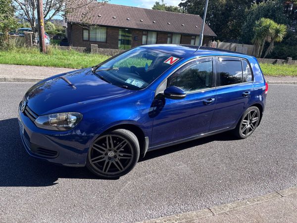 Volkswagen Golf Hatchback, Petrol, 2009, Blue