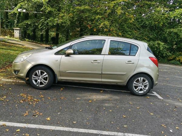 Opel Corsa Hatchback, Petrol, 2007, Silver
