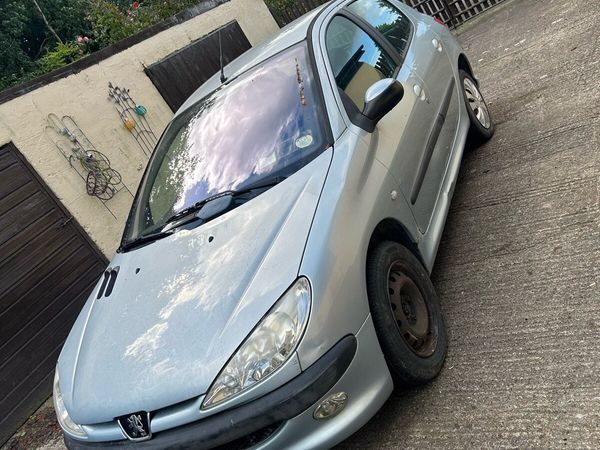 Peugeot 206 Hatchback, Petrol, 2003, Silver