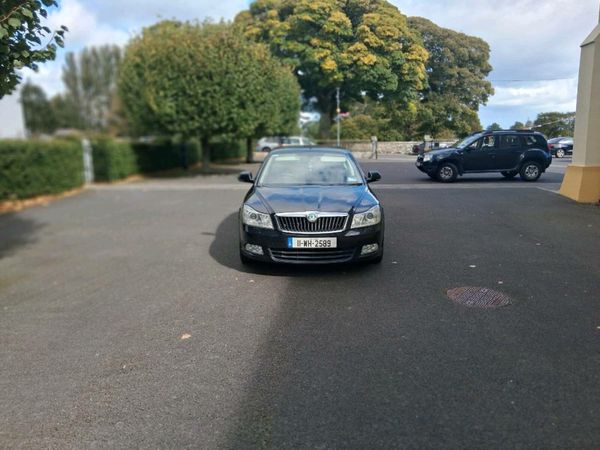 Skoda Octavia Hatchback, Diesel, 2011, Black