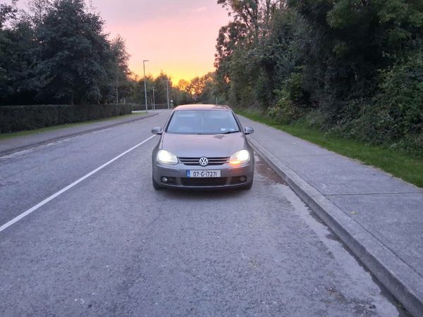 Volkswagen Golf Hatchback, Diesel, 2007, Grey