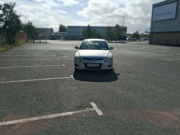Hyundai i30 Hatchback, Diesel, 2010, Silver