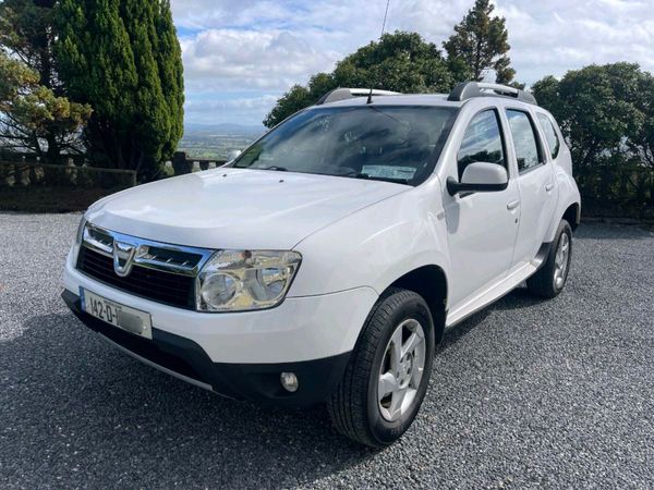 Dacia Duster SUV, Diesel, 2014, White