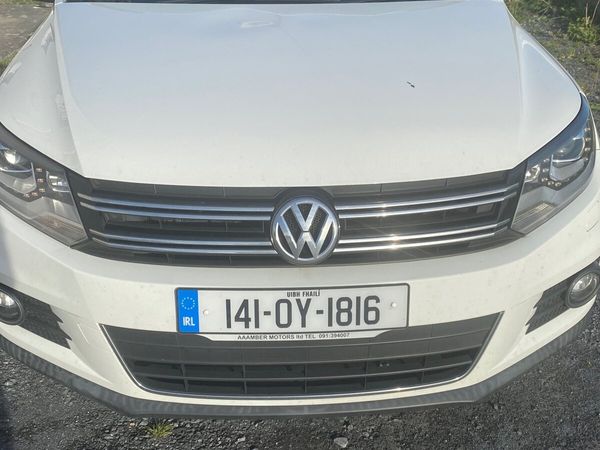 Volkswagen Tiguan SUV, Petrol, 2014, White