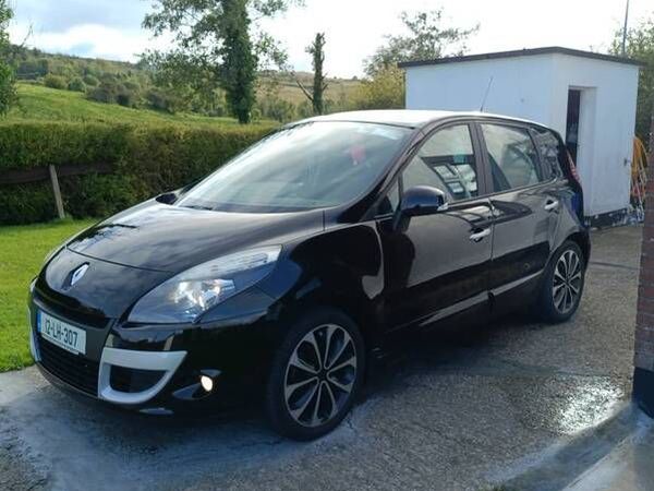 Renault Scenic MPV, Diesel, 2012, Black