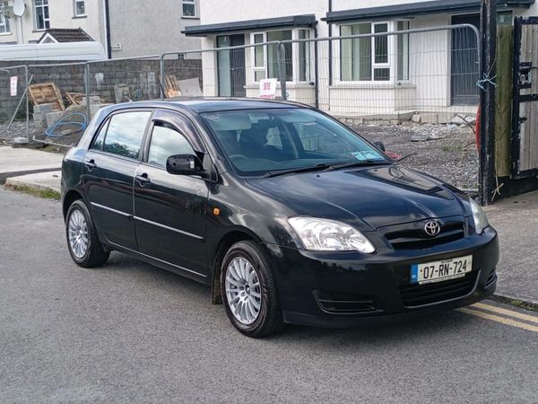 Toyota Corolla Hatchback, Petrol, 2007, Black
