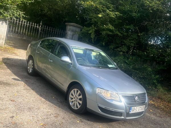 Volkswagen Passat Saloon, Diesel, 2008, Blue