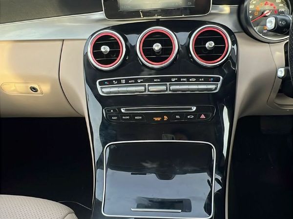 Mercedes-Benz C-Class Saloon, Diesel, 2015, Blue
