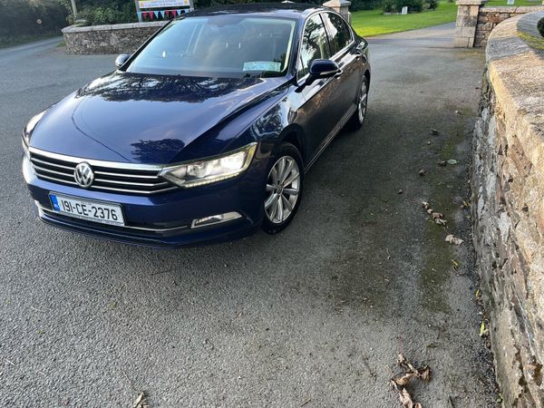 Volkswagen Passat Saloon, Diesel, 2019, Blue