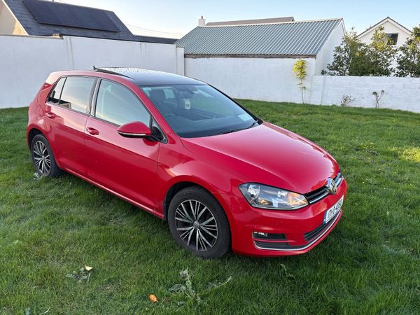 Volkswagen Golf Estate, Diesel, 2017, Red