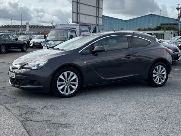 Vauxhall Astra Hatchback, Petrol, 2013, Grey