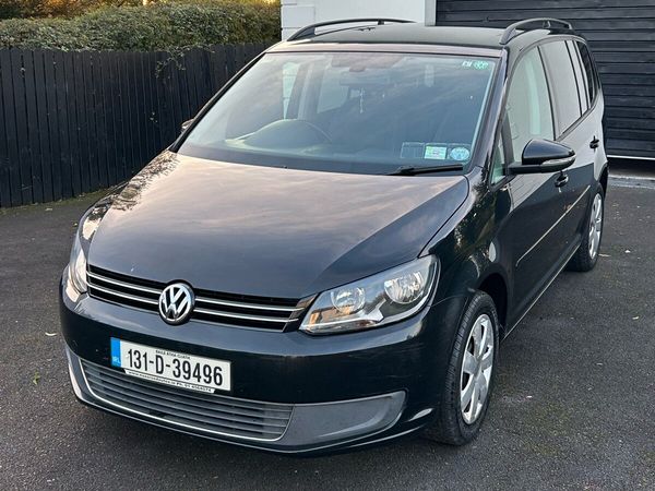 Volkswagen Touran MPV, Petrol, 2013, Black