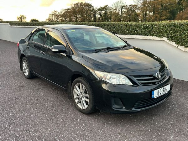 Toyota Corolla Saloon, Diesel, 2011, Black
