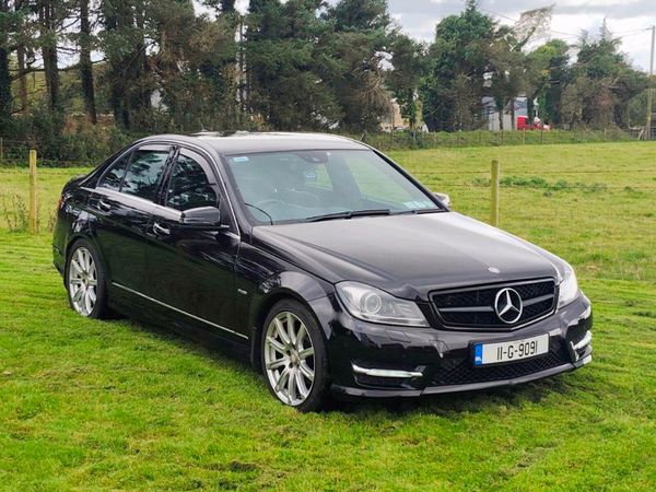 Mercedes-Benz C-Class Saloon, Diesel, 2011, Black