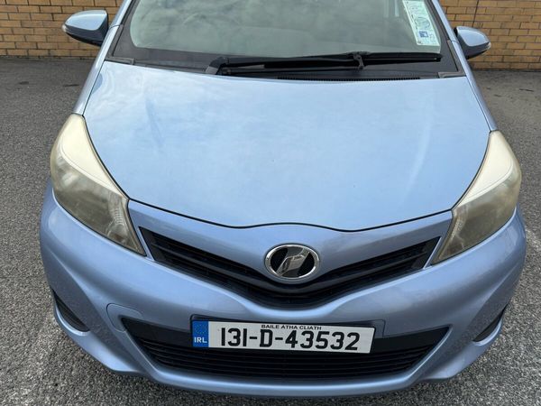 Toyota Vitz Hatchback, Petrol, 2013, Blue