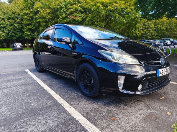 Toyota Prius Hatchback, Petrol Hybrid, 2014, Black