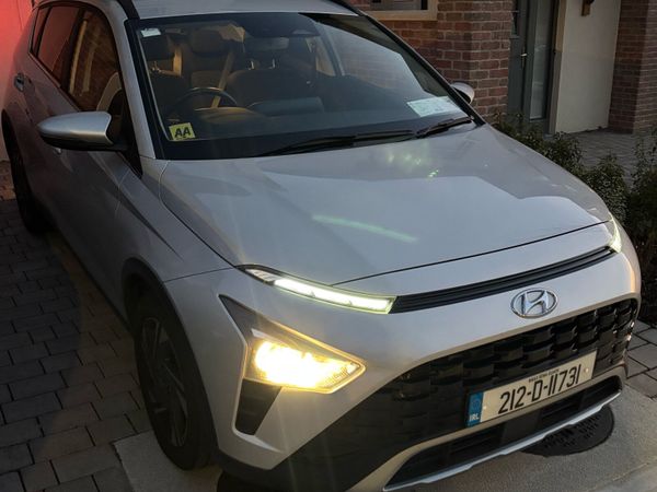 Hyundai Bayon Estate/Jeep, Petrol, 2021, Grey