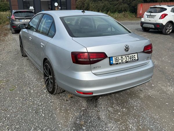 Volkswagen Jetta Saloon, Diesel, 2016, Silver