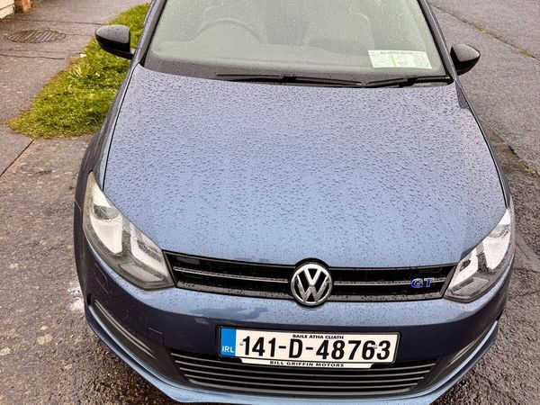 Volkswagen Polo Hatchback, Petrol, 2014, Blue
