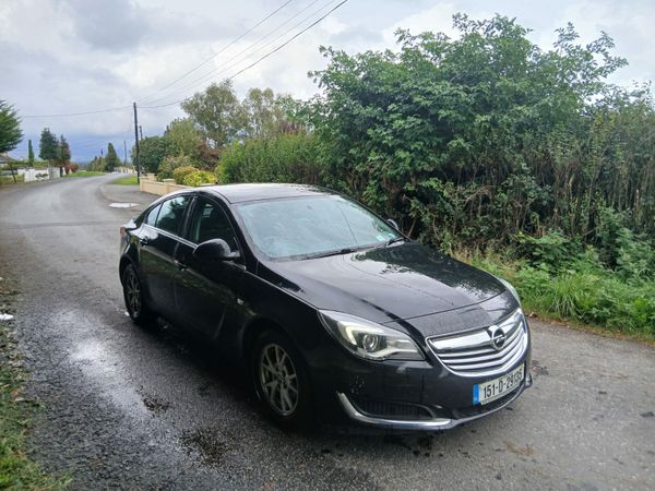 Opel Insignia Hatchback, Diesel, 2015, Black