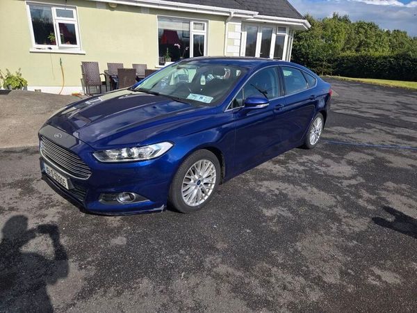 Ford Mondeo Hatchback, Diesel, 2015, Blue