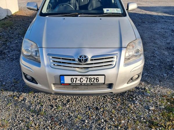 Toyota Avensis Saloon, Petrol, 2007, Silver