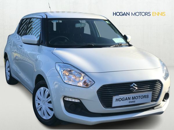 Suzuki Swift Hatchback, Petrol, 2018, White