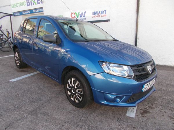 Dacia Sandero Hatchback, Petrol, 2013, Blue
