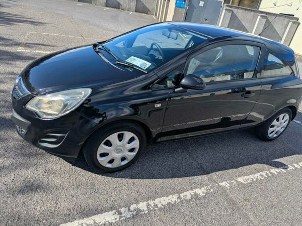 Vauxhall Corsa Hatchback, Petrol, 2011, Black