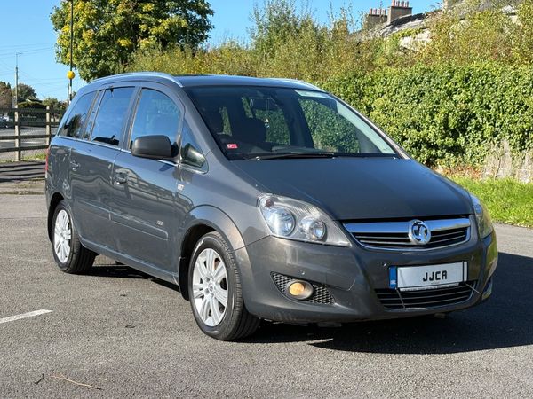 Vauxhall Zafira MPV, Diesel, 2013, Grey