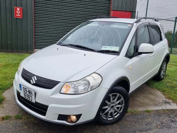 Suzuki SX4 SUV, Petrol, 2009, White