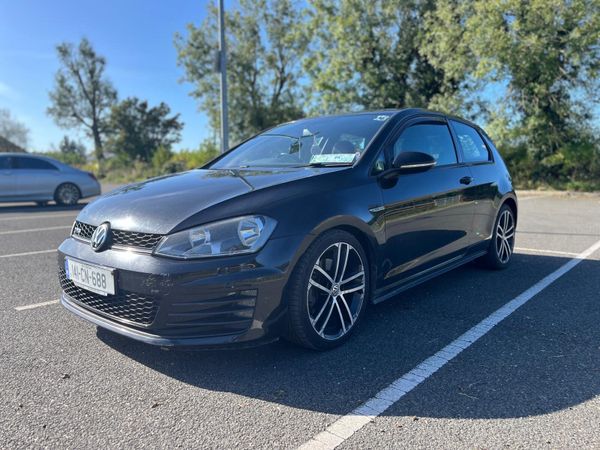 Volkswagen Golf Estate, Diesel, 2014, Black