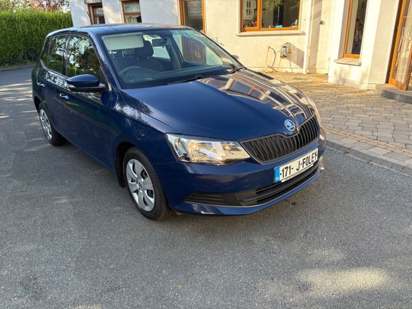 Skoda Fabia Hatchback, Petrol, 2017, Blue