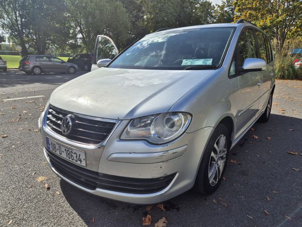 Volkswagen Touran MPV, Petrol, 2008, Silver