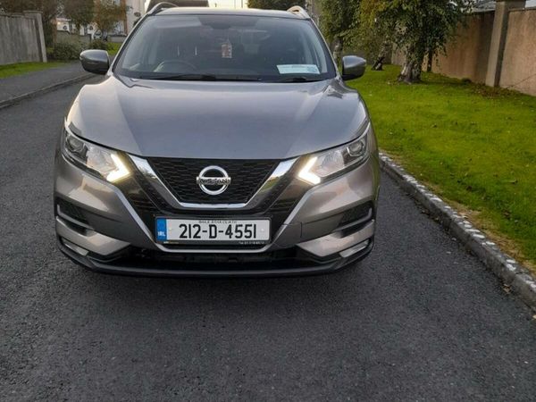 Nissan Qashqai MPV, Diesel, 2021, Grey