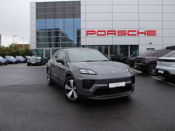 Porsche Macan SUV, Electric, 2025, Grey