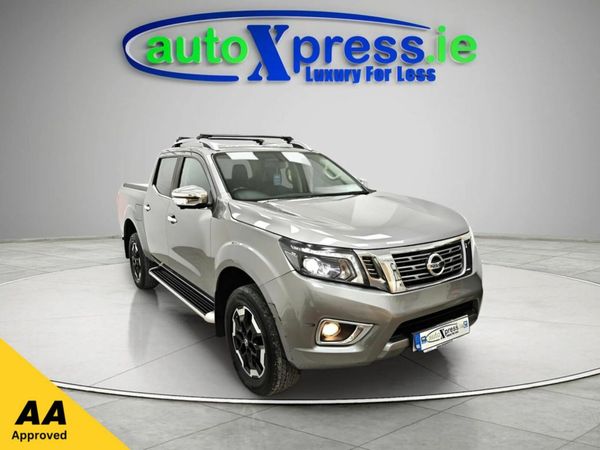 Nissan Navara Pick Up, Diesel, 2021, Grey