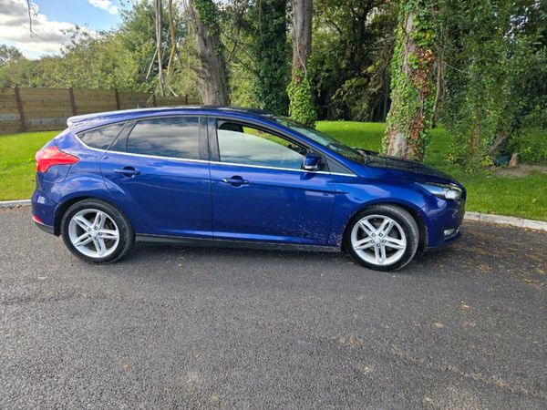 Ford Focus Hatchback, Diesel, 2015, Blue