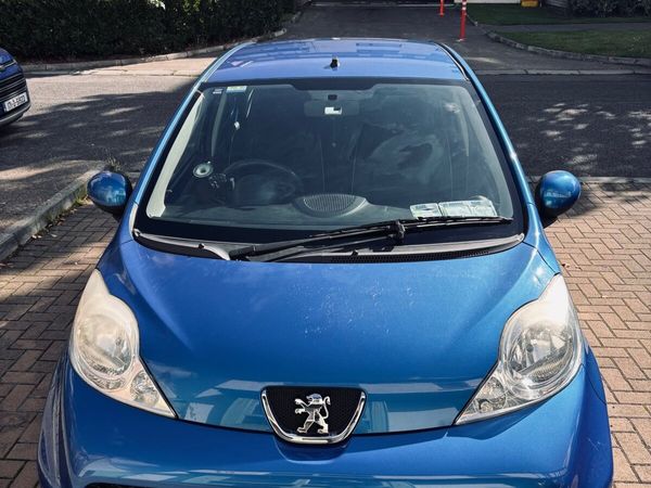 Peugeot 107 Hatchback, Petrol, 2010, Blue