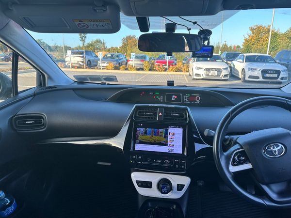 Toyota Prius Hatchback, Petrol Hybrid, 2018, Silver