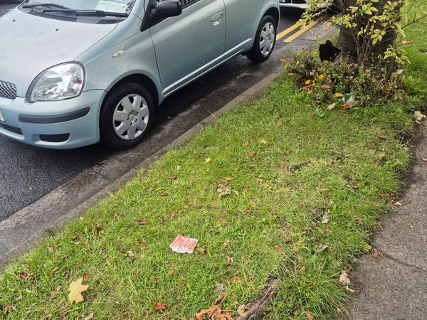 Toyota Yaris Hatchback, Petrol, 2005, Blue
