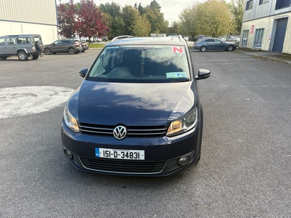 Volkswagen Touran MPV, Diesel, 2015, Blue