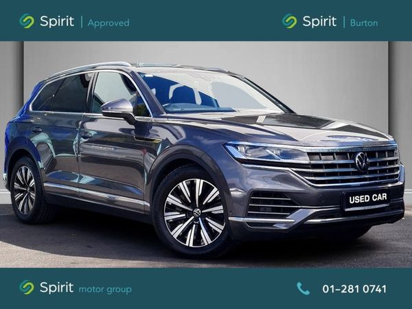 Volkswagen Touareg SUV, Petrol Hybrid, 2021, Grey
