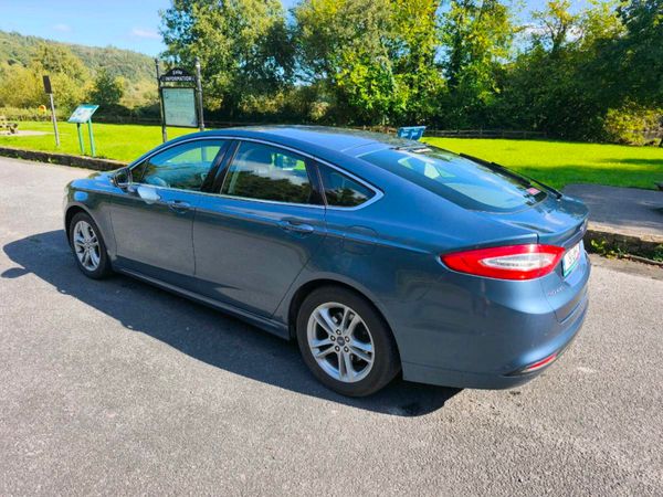 Ford Mondeo Hatchback, Diesel, 2019, Blue
