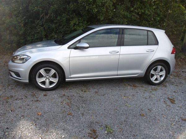 Volkswagen Golf Hatchback, Petrol, 2019, Grey